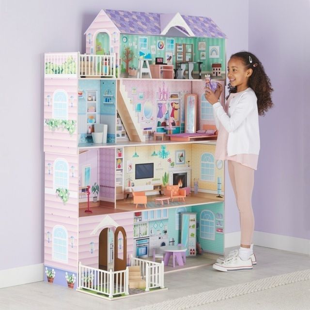 Lillie's Wooden Doll House
