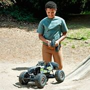 RC machine Titan Crawler Truck 1:8 Scale